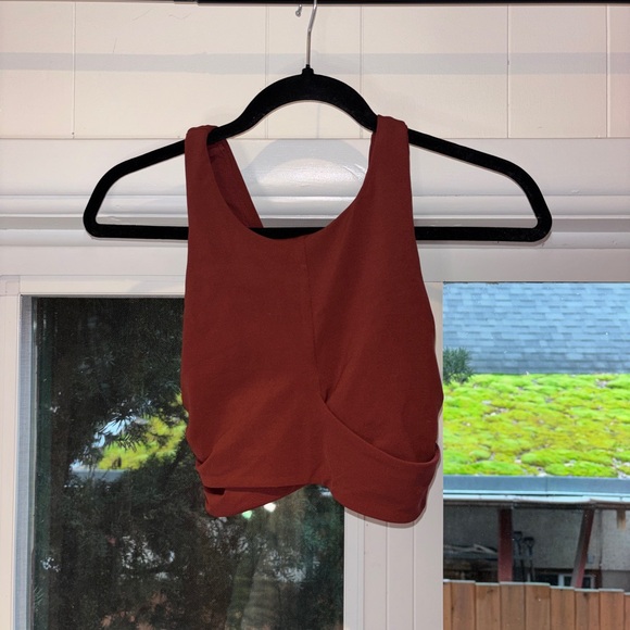 lululemon Terracotta Crop Top - Picture 1 of 3